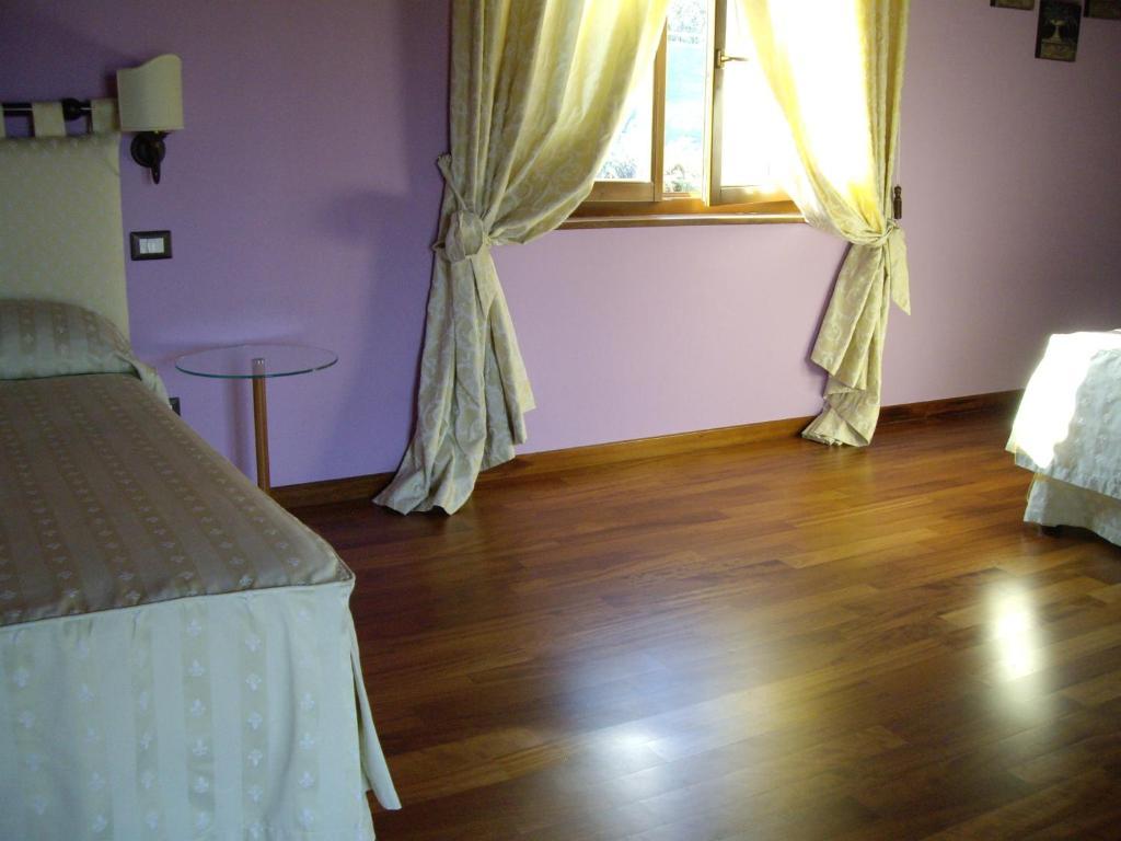 Agriturismo Il Borgo Degli Ulivi Roseto Degli Abruzzi Habitación foto